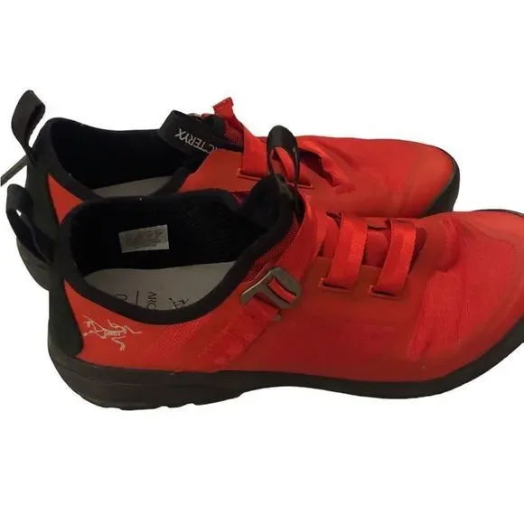 NEW! Arc'teryx Arakys Approach Shoes Size 9